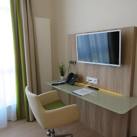 Dlgr塔贡森通海豚酒店 酒店 巴特嫩多夫