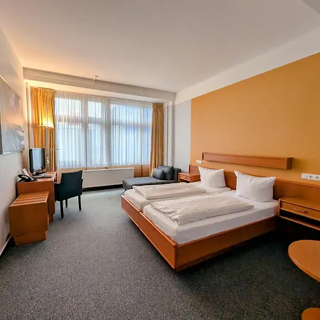 Dlrg Tagungszentrum Delphin מלון