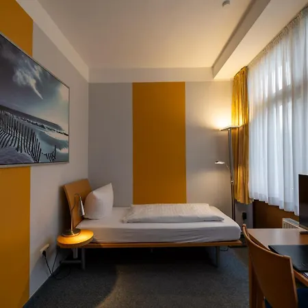 Dlrg Tagungszentrum Delphin 4*