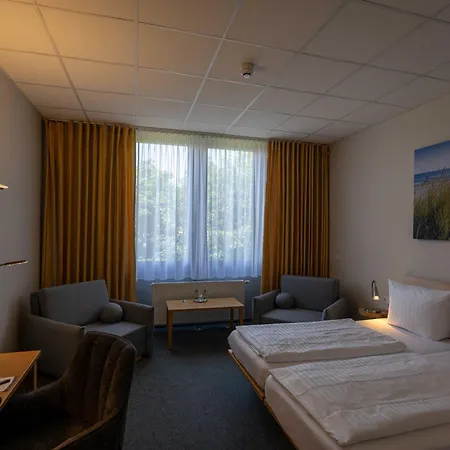 Hotel Dlrg Tagungszentrum Delphin 4*